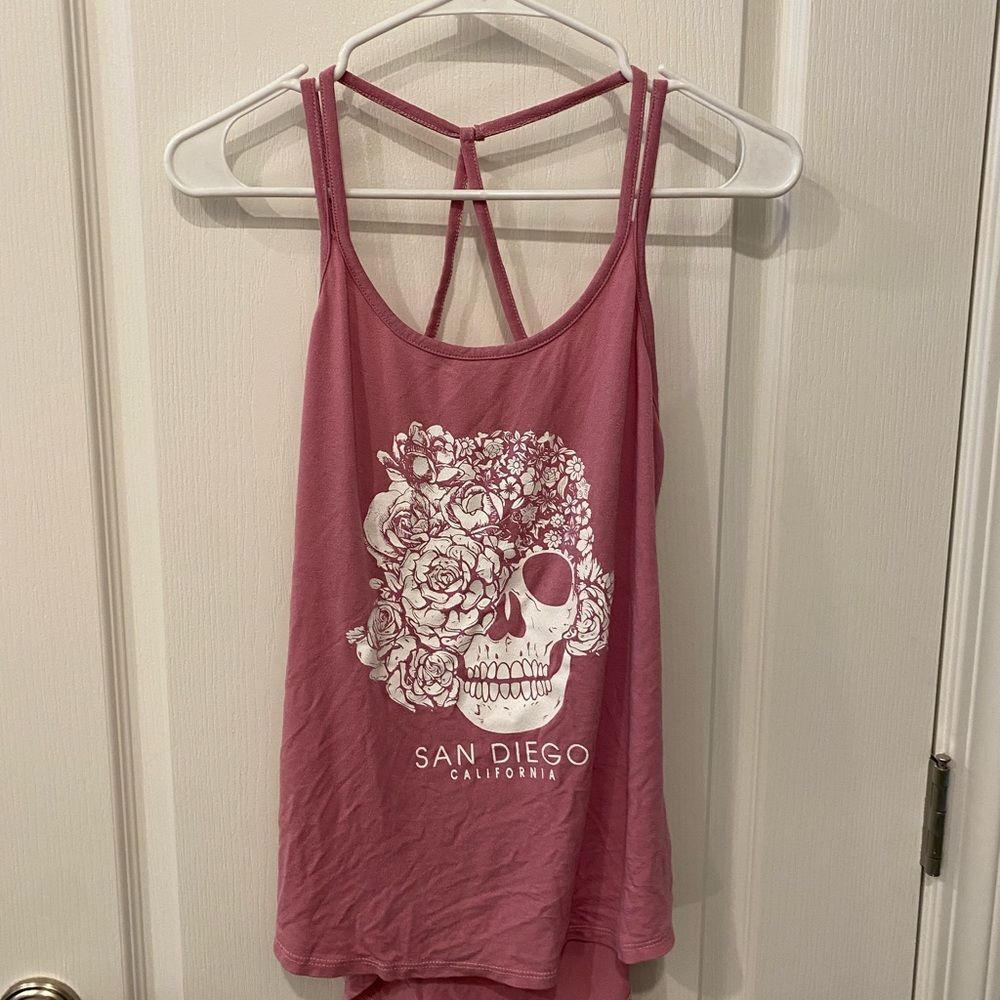 NWOT rose colored San Diego skull tank top